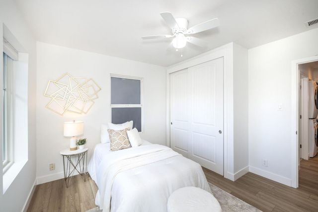 1111 Alma Street, Palo Alto, CA 94301