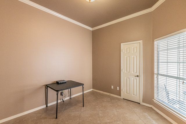 7732 Summerbrook Circle, Fort Worth, TX 76137