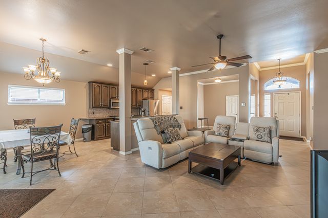 7732 Summerbrook Circle, Fort Worth, TX 76137