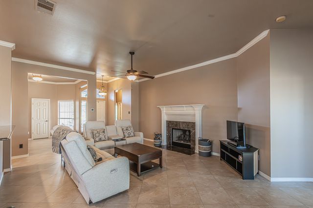 7732 Summerbrook Circle, Fort Worth, TX 76137