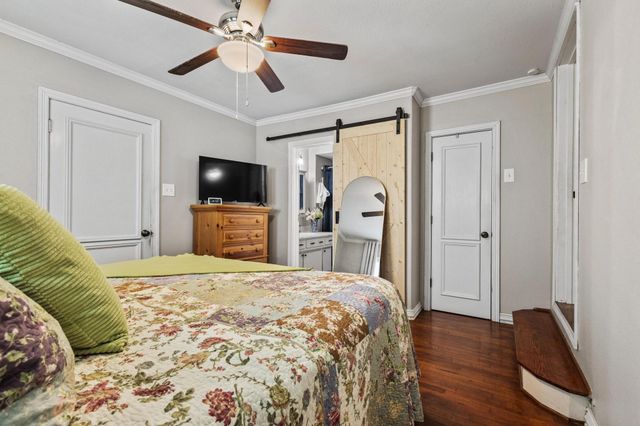 110 S Binkley Street, Sherman, TX 75092