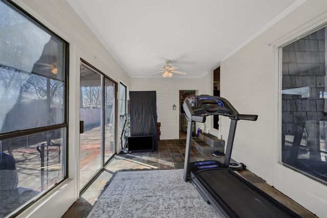 110 S Binkley Street, Sherman, TX 75092