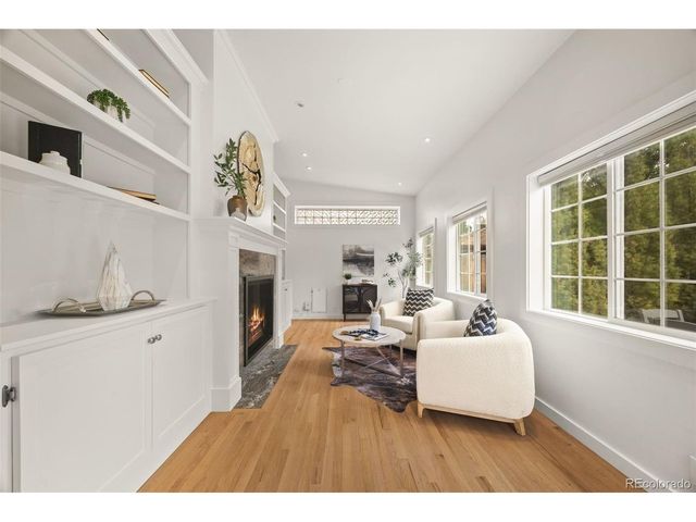 214 Hudson St, Denver, CO 80220