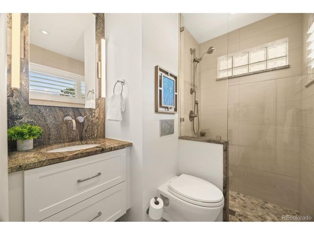 214 Hudson St, Denver, CO 80220
