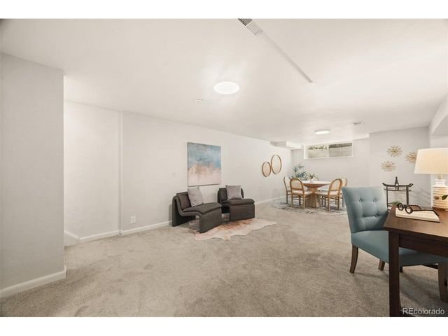 214 Hudson St, Denver, CO 80220