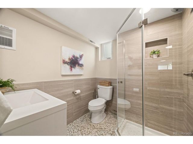 214 Hudson St, Denver, CO 80220