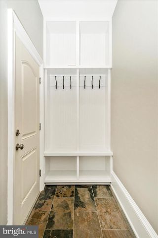 10221 TYBURN TER, Bethesda, MD 20814