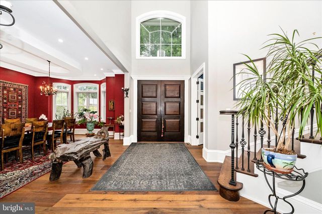 10221 TYBURN TER, Bethesda, MD 20814
