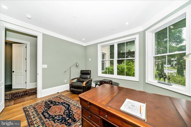 10221 TYBURN TER, Bethesda, MD 20814