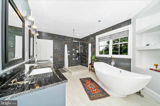 10221 TYBURN TER, Bethesda, MD 20814