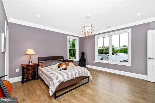 10221 TYBURN TER, Bethesda, MD 20814