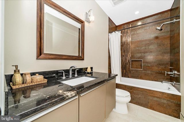 10221 TYBURN TER, Bethesda, MD 20814