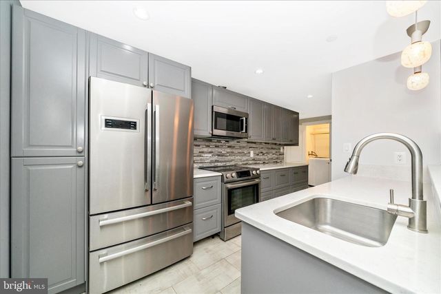 10221 TYBURN TER, Bethesda, MD 20814