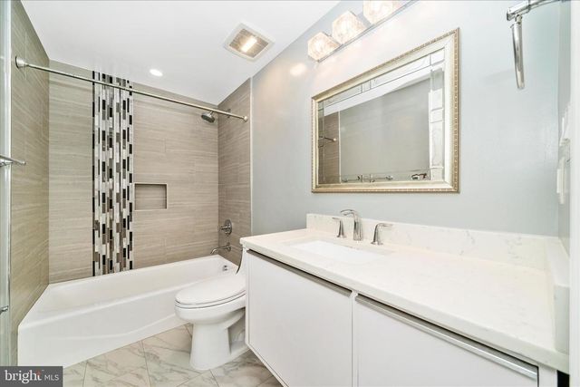 10221 TYBURN TER, Bethesda, MD 20814