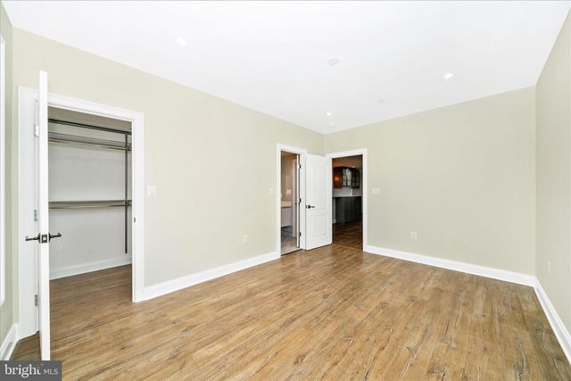 10221 TYBURN TER, Bethesda, MD 20814