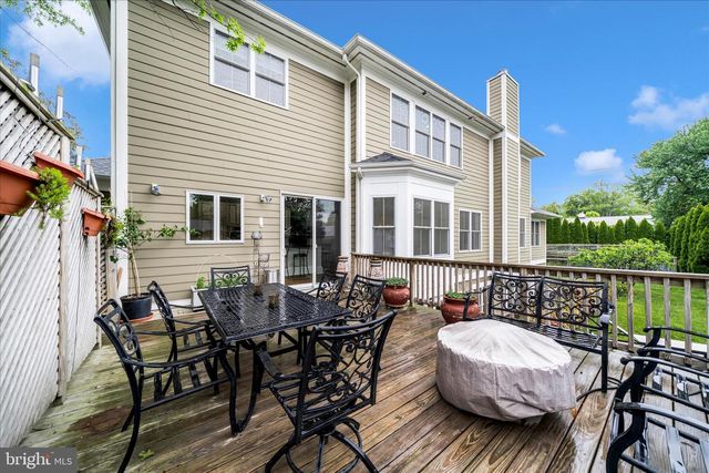 10221 TYBURN TER, Bethesda, MD 20814