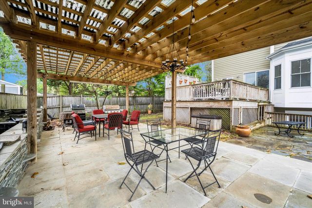 10221 TYBURN TER, Bethesda, MD 20814