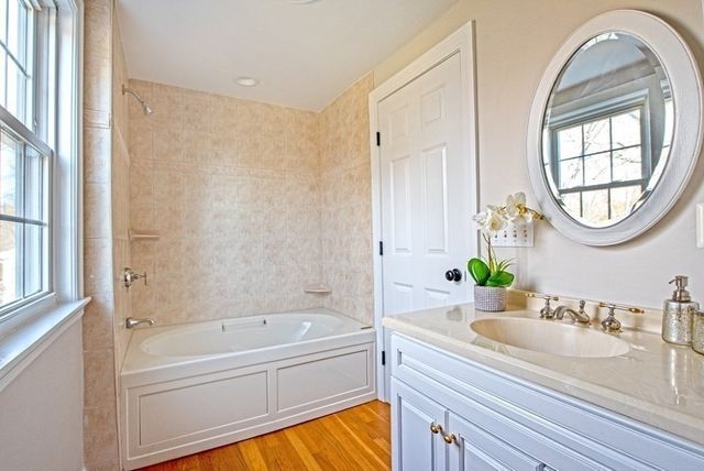 25 Snake Brook Road ., Wayland, MA 01778