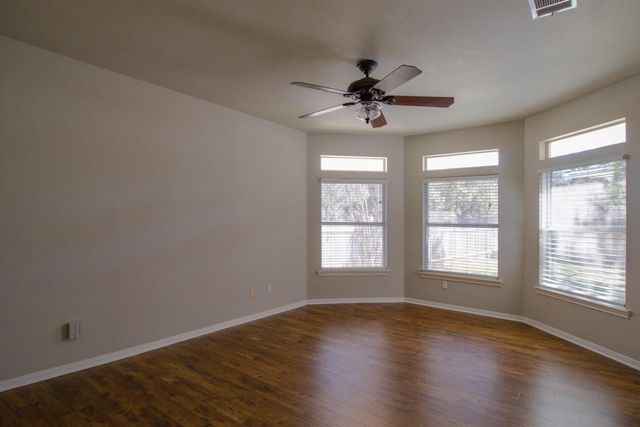 504 Oakwood BLVD, Round Rock, TX 78681