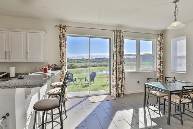 10546 MEDFORD LAKE DRIVE, Riverview, FL 33578