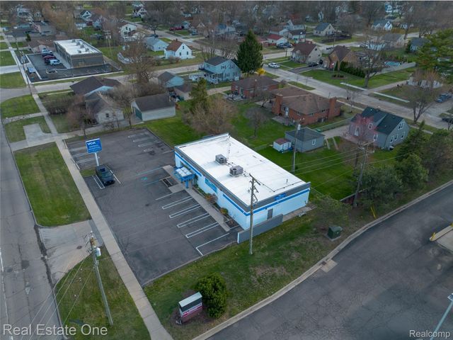 2079 Inkster Road, Garden City, MI 48135
