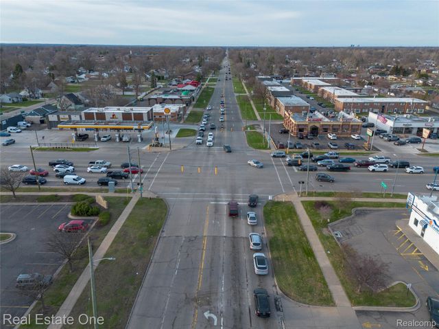 2079 Inkster Road, Garden City, MI 48135