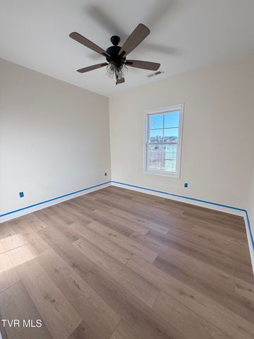 3055 Sawgrass Drive, Jonesborough, TN 37659