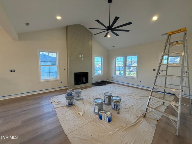 3055 Sawgrass Drive, Jonesborough, TN 37659