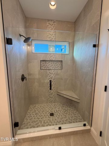 3055 Sawgrass Drive, Jonesborough, TN 37659