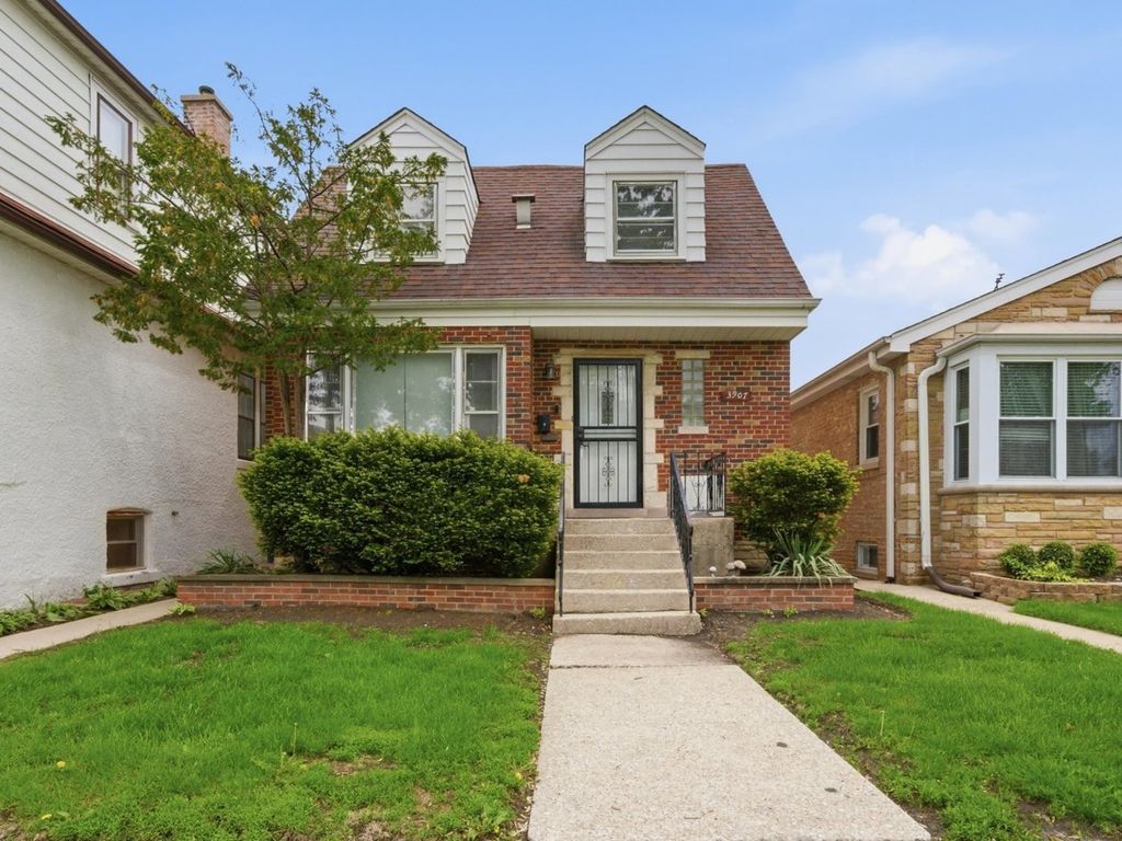 3907 N Nottingham Avenue, Chicago, IL 60634