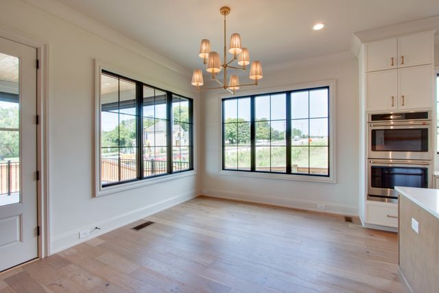 112 Mitford Lane, Thompsons Station, TN 37179
