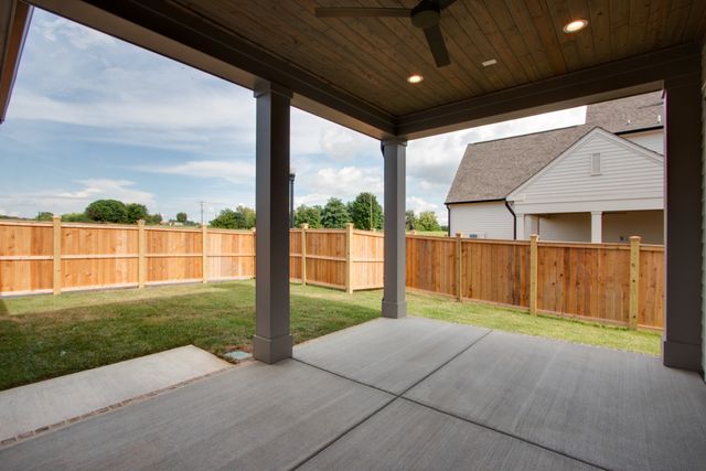 112 Mitford Lane, Thompsons Station, TN 37179