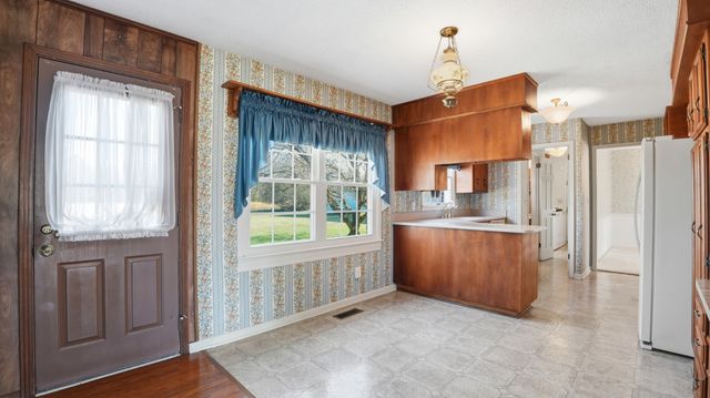 1234 Carter Blake Rd, Tullahoma, TN 37388