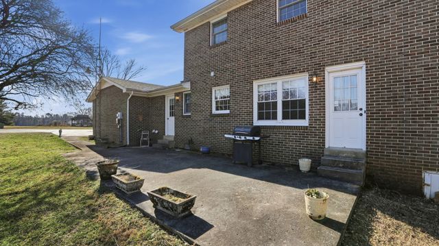 1234 Carter Blake Rd, Tullahoma, TN 37388