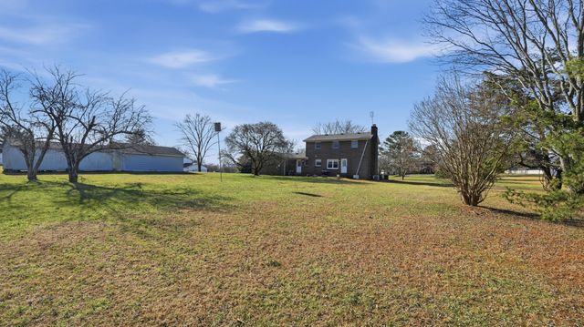 1234 Carter Blake Rd, Tullahoma, TN 37388