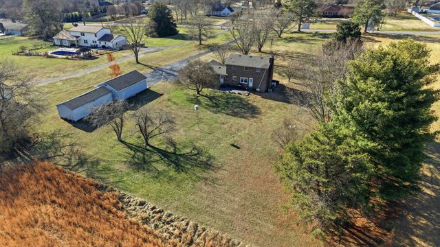 1234 Carter Blake Rd, Tullahoma, TN 37388