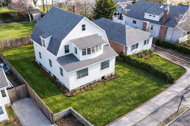 21820 36th Avenue, Bayside, NY 11361