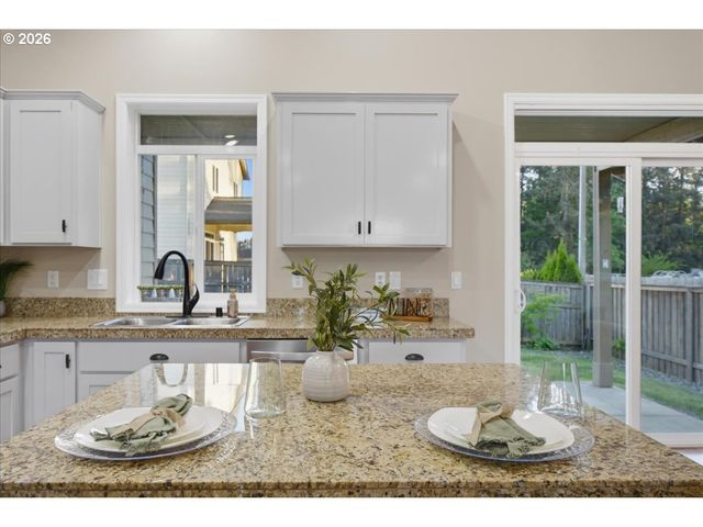 10803 Ne 103RD St, Vancouver, WA 98662
