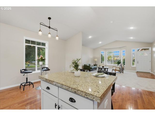 10803 Ne 103RD St, Vancouver, WA 98662