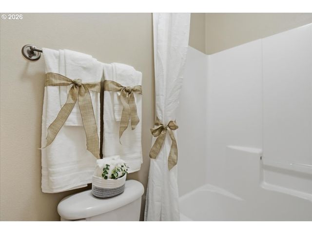 10803 Ne 103RD St, Vancouver, WA 98662