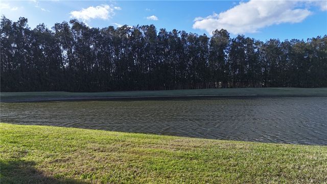 14 Plantation Drive 201, Vero Beach, FL 32966