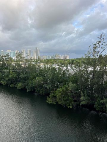 3660 NE 166th St 607, North Miami Beach, FL 33160