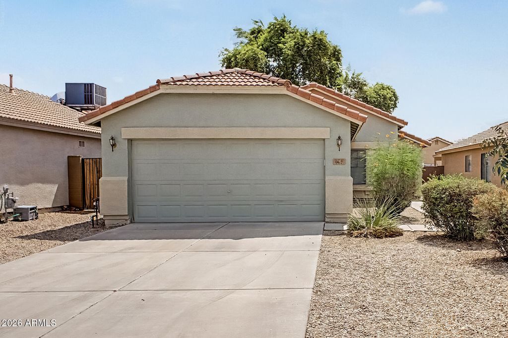 967 E MONTELEONE Street, San Tan Valley, AZ 85140 — photo 2