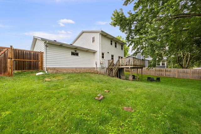 2603 E 35th Street Court, Davenport, IA 52807