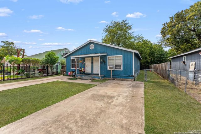 1626 Santa Anna, San Antonio, TX 78201
