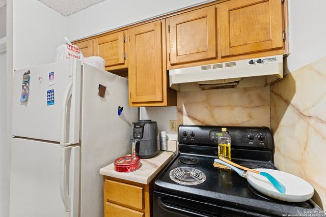 1626 Santa Anna, San Antonio, TX 78201