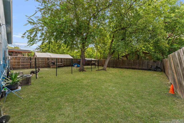 1626 Santa Anna, San Antonio, TX 78201