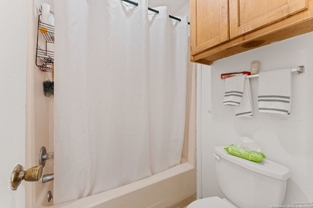 1626 Santa Anna, San Antonio, TX 78201