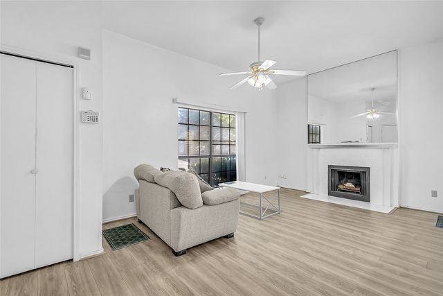 2440 Sunflower Drive, Arlington, TX 76014