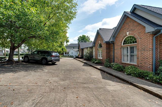 604 Barton Avenue, Chattanooga, TN 37405